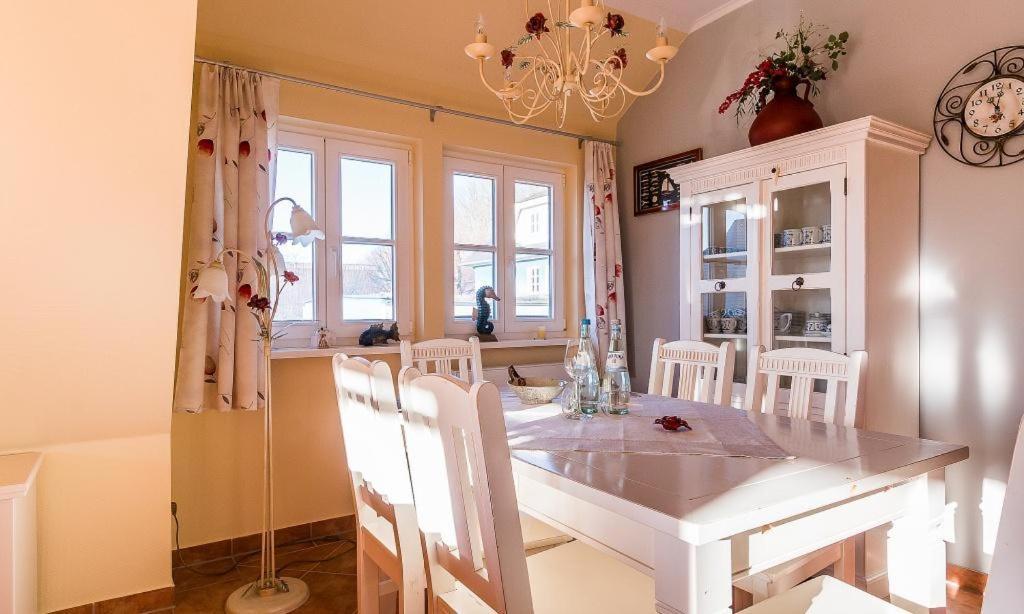 Apartament Madlen Ahrenshoop Zewnętrze zdjęcie